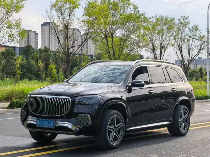 Mercedes-Benz GLS 2022 Model GLS 450 4MATIC Fashion Model – фото 1