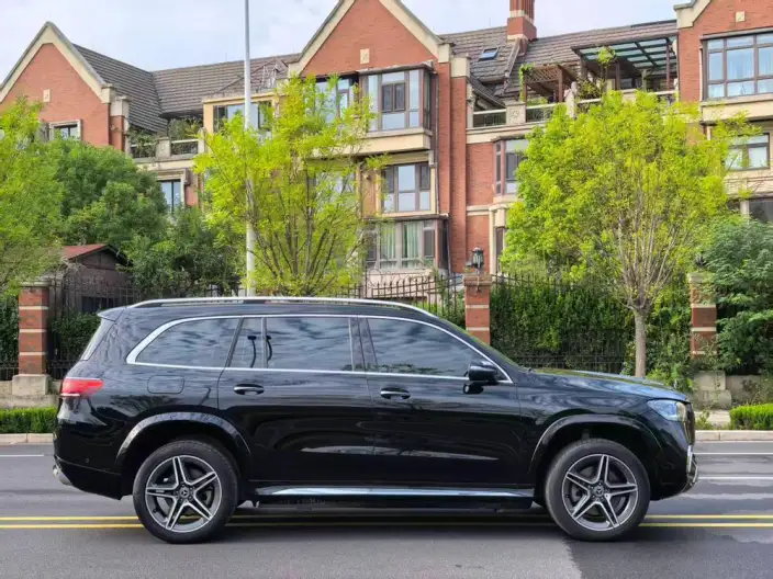 Mercedes-Benz GLS 2022 Model GLS 450 4MATIC Fashion Model – фото 4