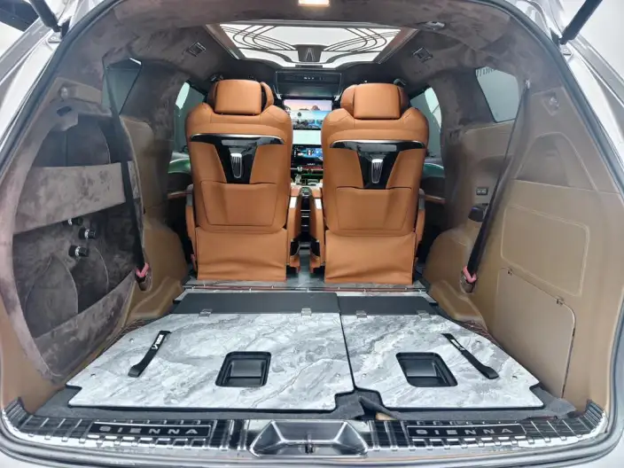 Toyota Sienna 2023 Model Hybrid 2.5L Comfort Edition – фото 10