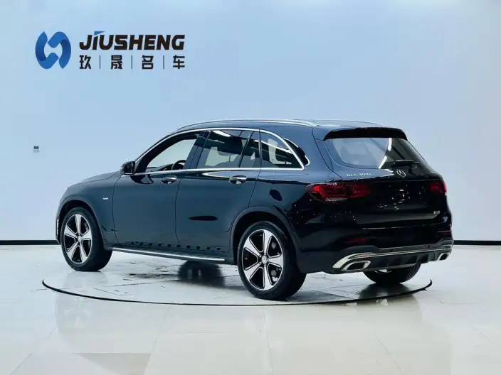 Mercedes-Benz GLC 2022 Model Facelift GLC 300 L 4MATIC Dynamic Model Collector Edition – фото 4