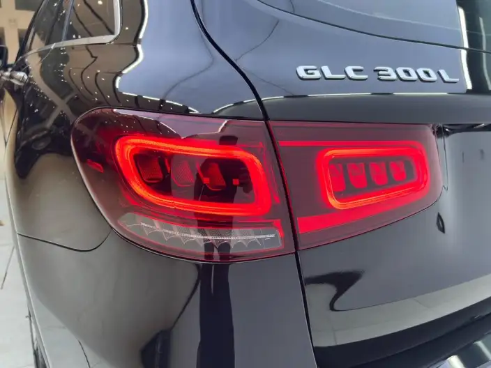 Mercedes-Benz GLC 2022 Model Facelift GLC 300 L 4MATIC Dynamic Model Collector Edition – фото 8