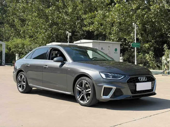 Audi A4 L 2020 Model 40 TFSI Luxury Dynamic Model