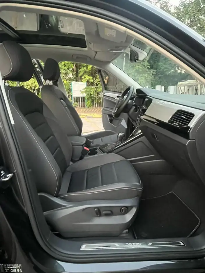 Volkswagen Tayron 2022 Model 330TSI 2WD Luxury Zhilian Edition Plus – фото 7