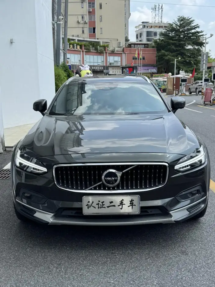Volvo V90 2021 Model Cross Country B5 AWD Zhizun Edition