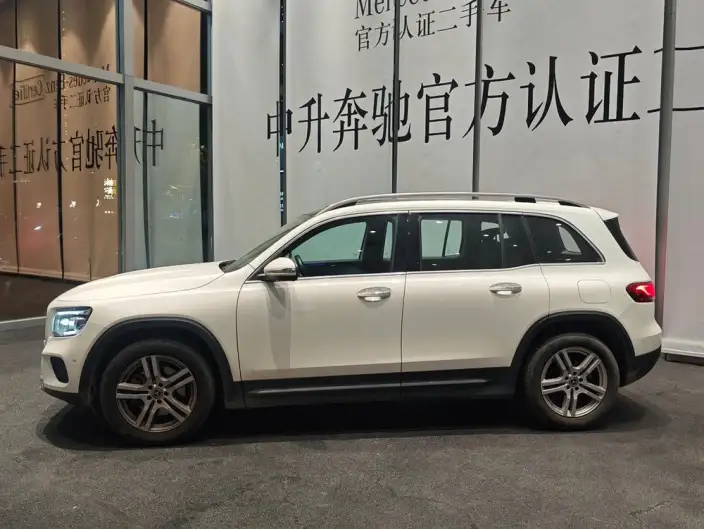 Mercedes-Benz GLB 2023 Model GLB 220 Dynamic Model – фото 3
