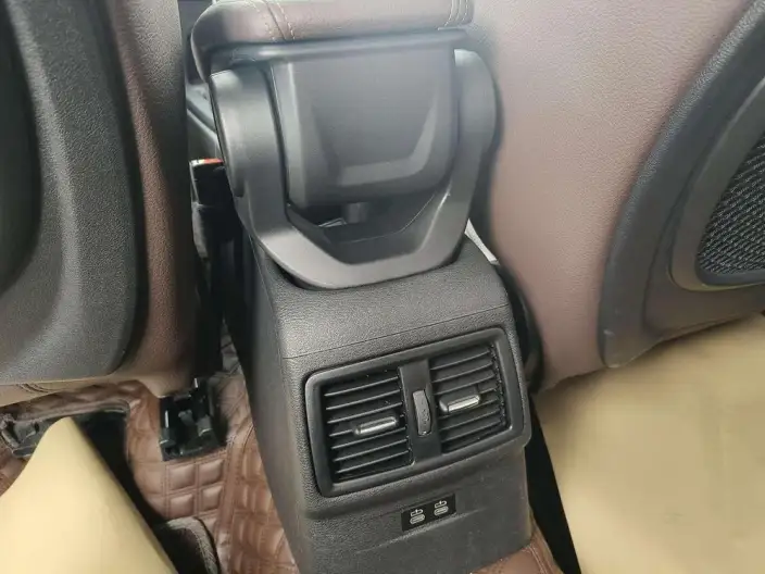 BMW X1 2021 Model sDrive25Li Leading Model – фото 8