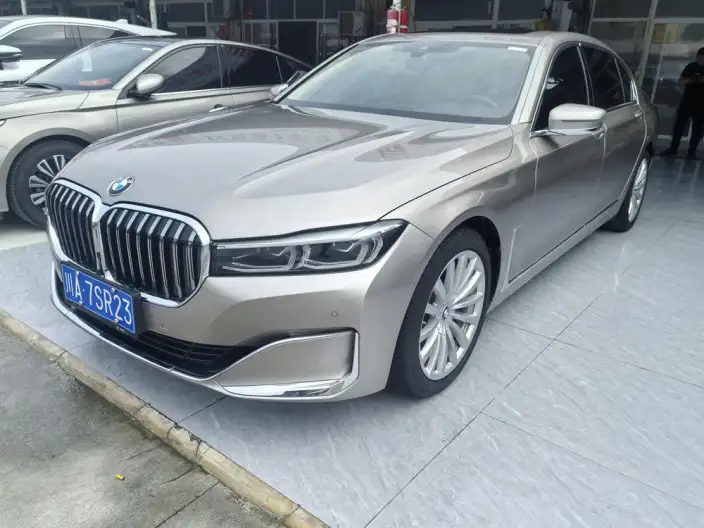 BMW 7 Series 2021 Model 730Li Luxury Set – фото 1
