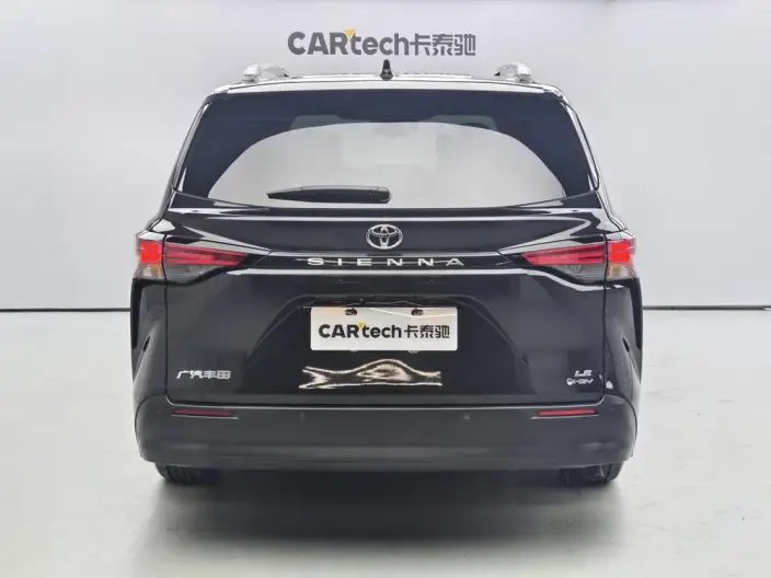 Toyota Sienna 2024 Model Hybrid 2.5L Comfort Edition – фото 4