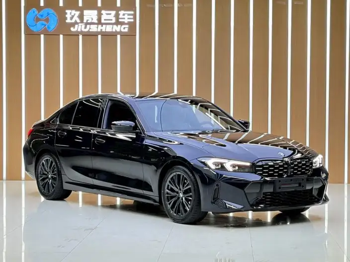 BMW 3 Series 2023 Model 325i M Sports Set – фото 3