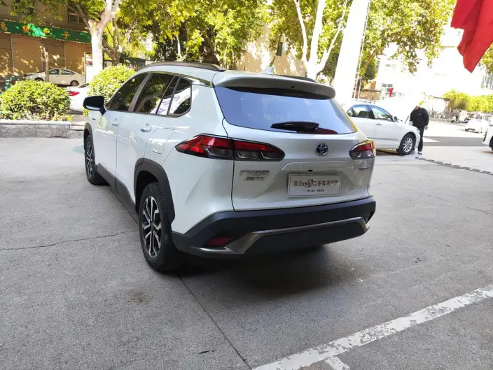 Frontlander 2023 Model 2.0L Intelligent Hybrid Premium Edition – фото 4