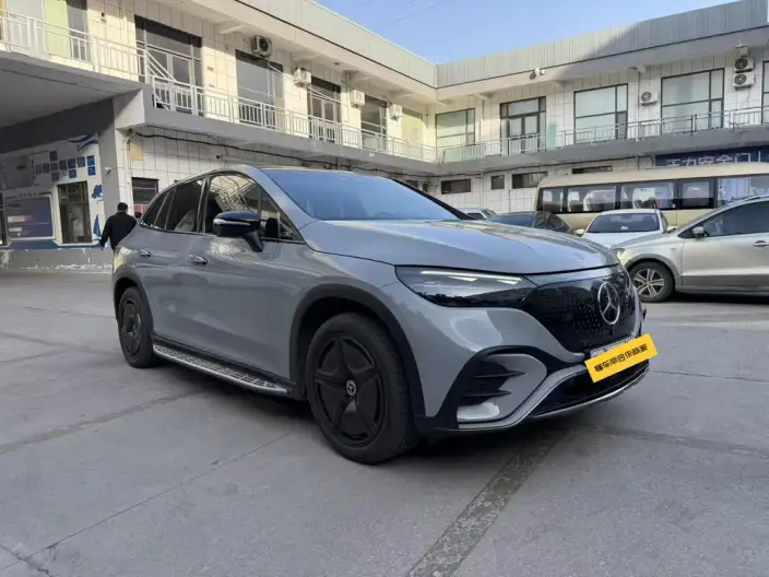 Mercedes-Benz EQE SUV 2023 Model EQE SUV 500 4MATIC – фото 3