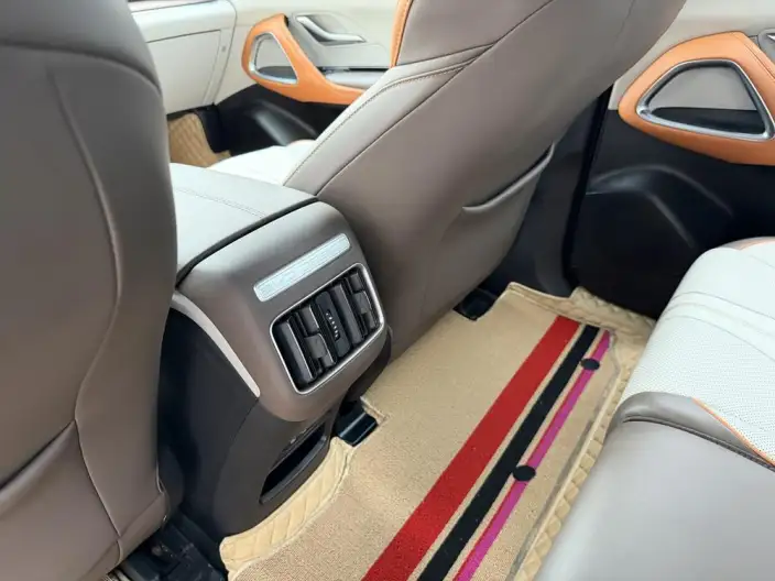BYD Song Pro DM 2022 Model DM-i 51km Luxury Model – фото 9