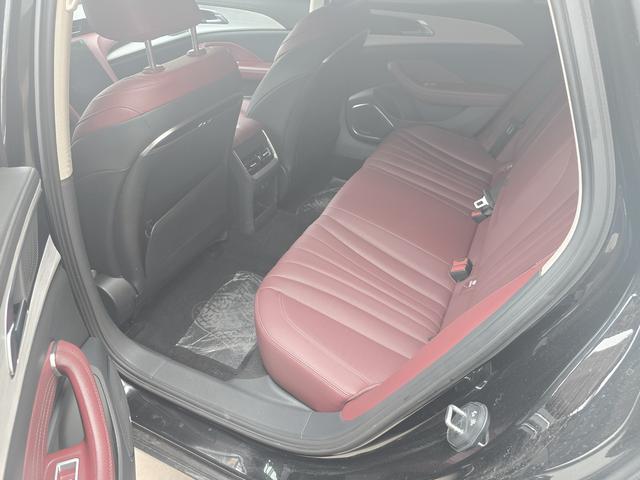 Hongqi H5 2025 Model 2.0T Automatic Xuan Ying Edition – фото 5