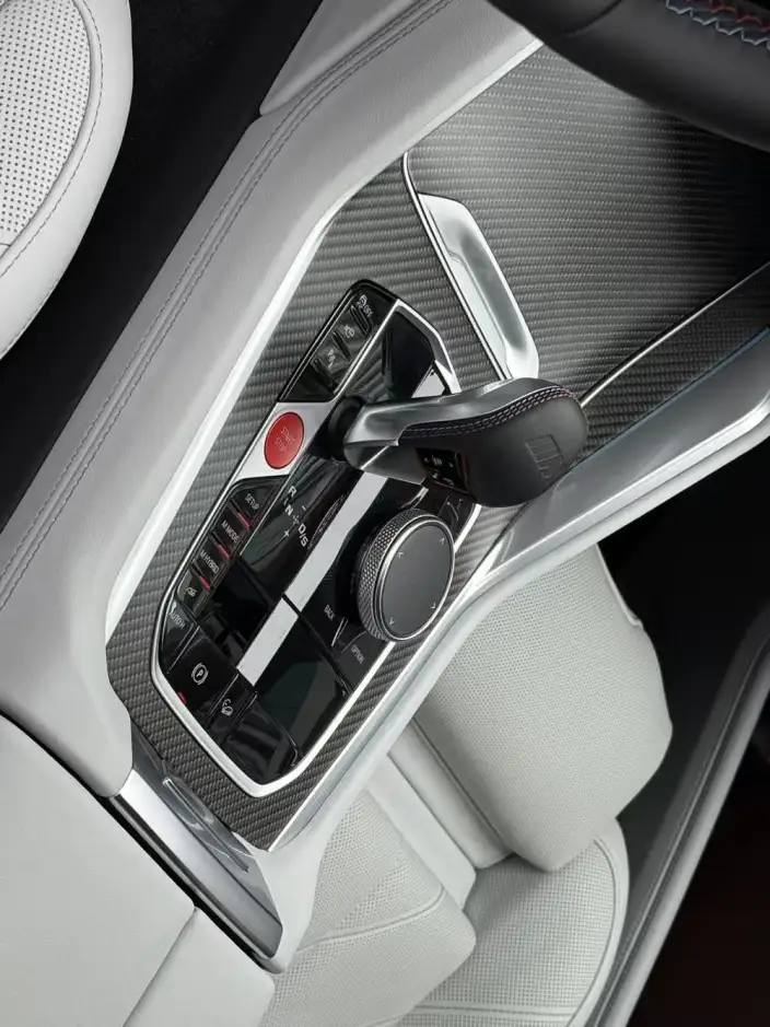 BMW XM 2023 Model 50e – фото 9