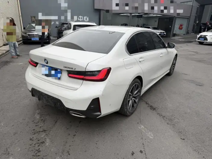 BMW 3 Series 2023 Model 325Li M Sports Set – фото 6