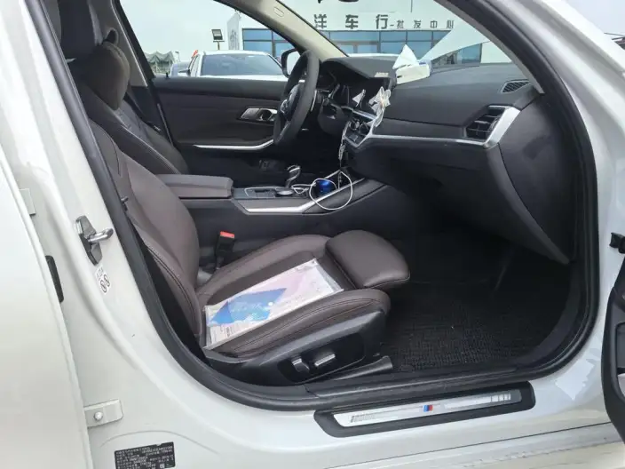 BMW 3 Series 2020 Model 325Li xDrive M Sports Set – фото 7