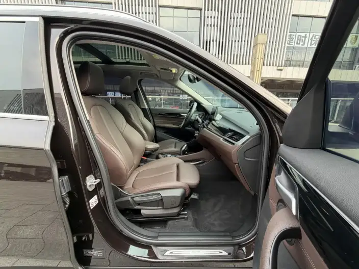 BMW X1 2020 Model sDrive20Li Exclusive Model – фото 8