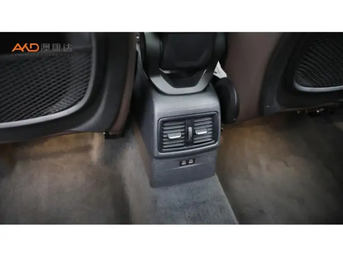 BMW X1 2021 Model xDrive25Li Exclusive Model – фото 5