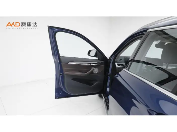 BMW X1 2021 Model xDrive25Li Exclusive Model – фото 9