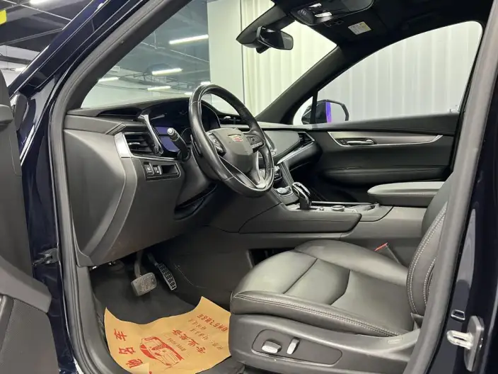 Cadillac XT6 2021 Model 28T VII seat Fashion Model – фото 9