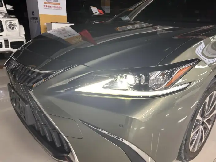 Lexus ES 2021 Model 200 Superior Edition – фото 8