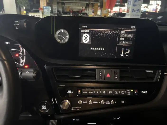 Lexus ES 2021 Model 200 Superior Edition – фото 10