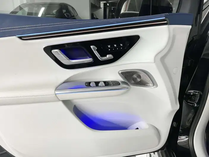 Mercedes-Benz EQE SUV 2023 Model EQE SUV 500 4MATIC Special Edition – фото 7