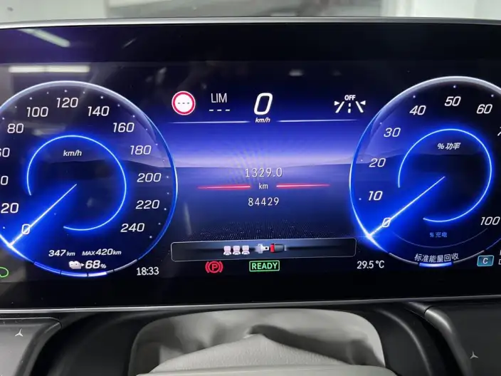 Mercedes-Benz EQE SUV 2023 Model EQE SUV 500 4MATIC Special Edition – фото 9