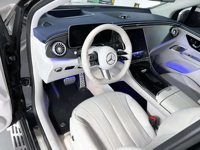 Mercedes-Benz EQE SUV 2023 Model EQE SUV 500 4MATIC Special Edition – фото 10