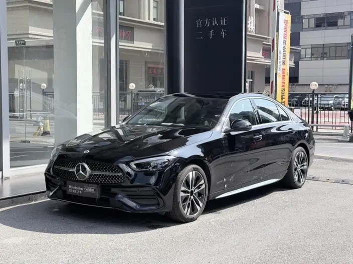 Mercedes-Benz C-Class PHEV 2024 Model C 350 eL