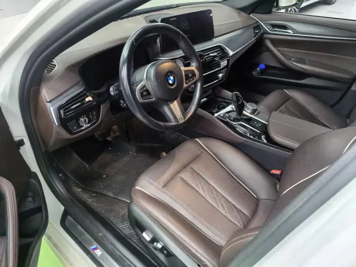 BMW 5 Series 2020 Model 530Li Leading Model M Sports Set – фото 8
