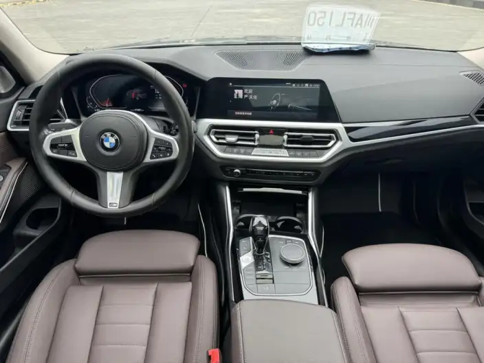 BMW 3 Series 2020 Model 320Li M Sports Set – фото 9