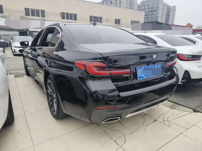 BMW 5 Series 2021 Model 525Li M Sports Set – фото 4