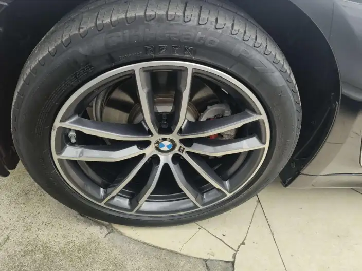 BMW 5 Series 2021 Model 525Li M Sports Set – фото 8