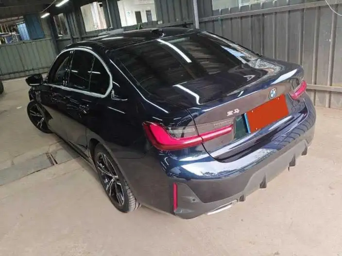 BMW 3 Series 2023 Model 325i M Sports Set – фото 3