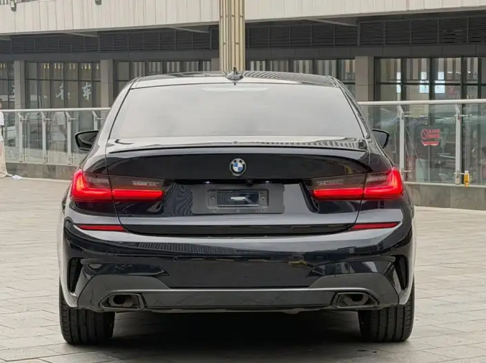 BMW 3 Series 2021 Model 325Li M Sports Night Set – фото 4