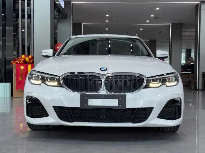 BMW 3 Series 2021 Model 325Li M Sports Set – фото 2