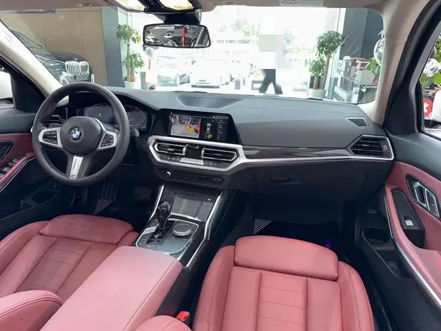 BMW 3 Series 2021 Model 325Li M Sports Set – фото 6