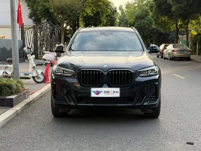 BMW X3 2022 Model xDrive30i Leading Model M Night Set – фото 2