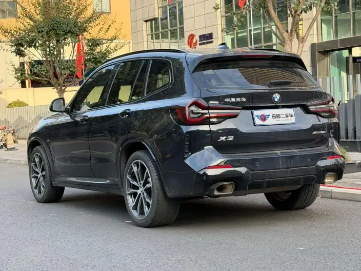 BMW X3 2022 Model xDrive30i Leading Model M Night Set – фото 4