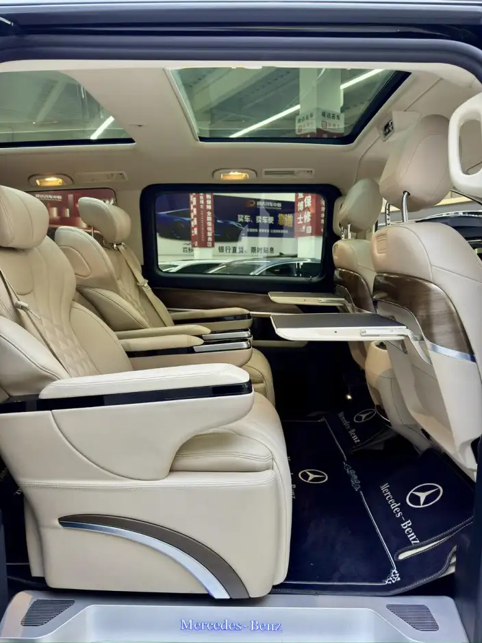 Mercedes-Benz V-Class 2020 Model V 260 L Long wheelbase Deluxe Edition – фото 6