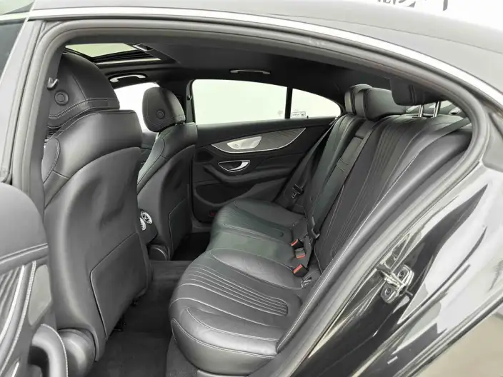 Mercedes-Benz CLS 2022 Model CLS 300 Luxury Model – фото 10