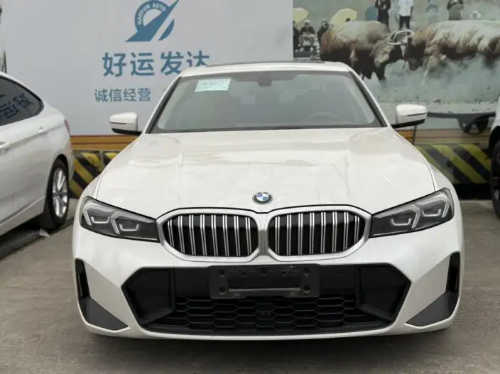 BMW 3 Series 2023 Model 325i M Sports Set – фото 2