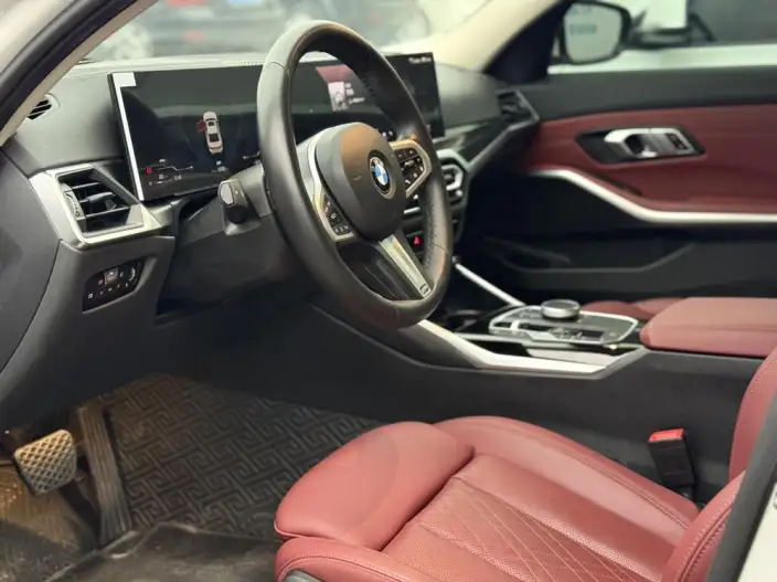 BMW 3 Series 2023 Model 325i M Sports Set – фото 9