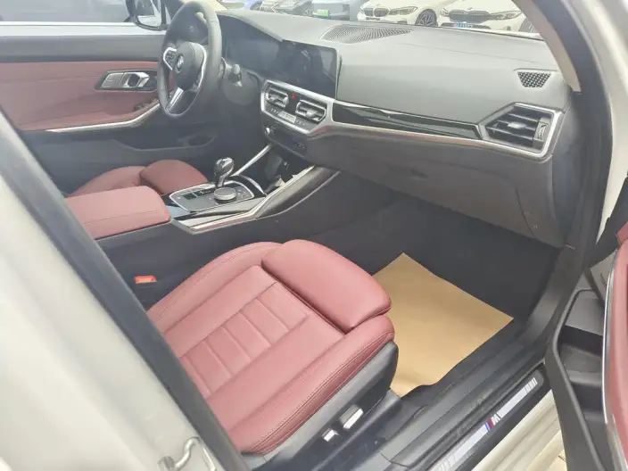 BMW 3 Series 2021 Model Facelift II 320Li M Sports Set – фото 10