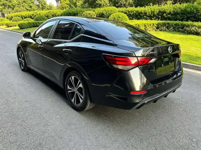 Nissan Sylphy 2020 Model 1.6L XL CVT Smart Edition