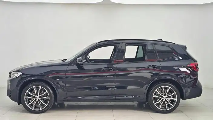 BMW X3 2023 Model xDrive30i Leading Model M Night Set – фото 4