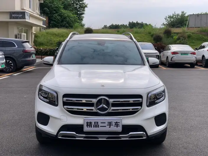 Mercedes-Benz GLB 2020 Model GLB 200 Fashion Model