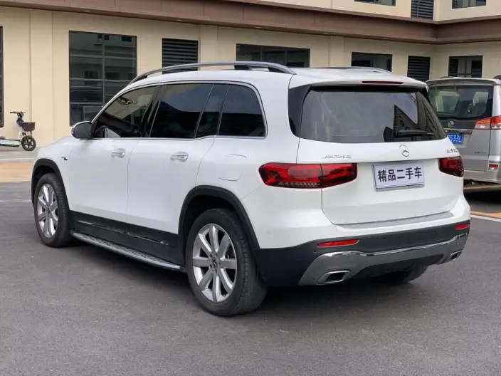Mercedes-Benz GLB 2020 Model GLB 200 Fashion Model