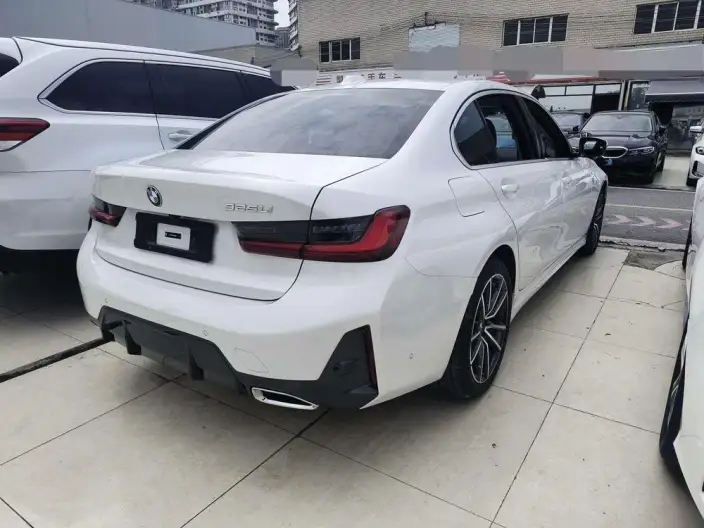 BMW 3 Series 2023 Model 325Li M Sports Set – фото 6